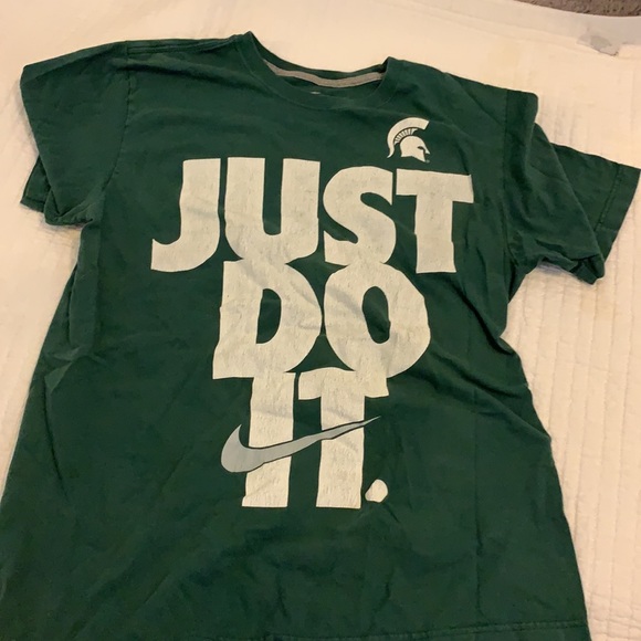 Nike Michigan Shirt - Picture 2 of 2